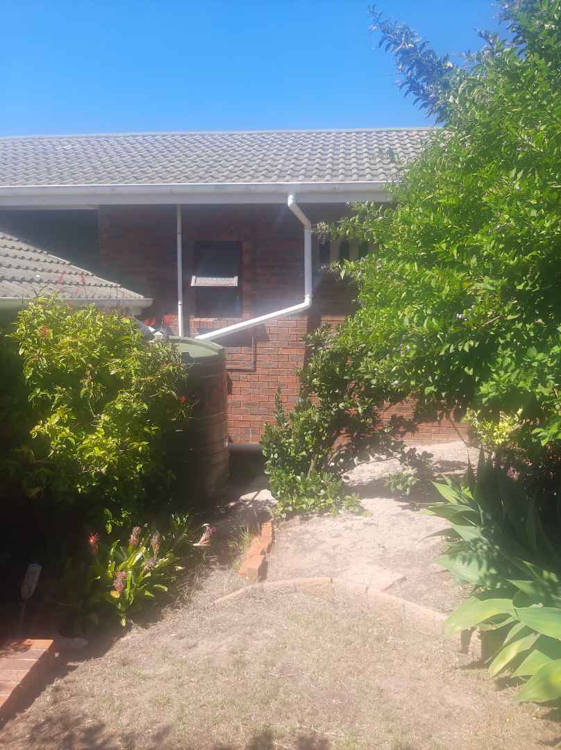 3 Bedroom Property for Sale in Summerstrand Eastern Cape